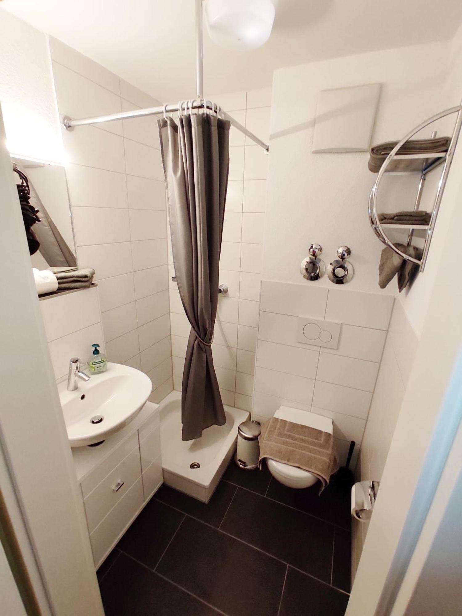 Business Apartments Хайлброн Екстериор снимка